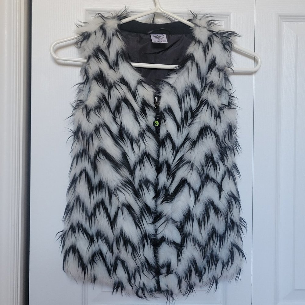 Limeapple Faux Fur Vest